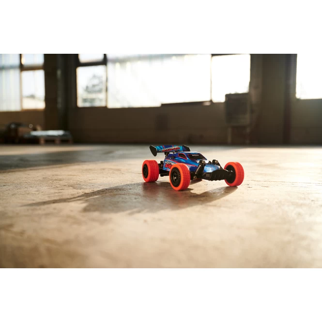 Dickie RC Lightning Spear - Ferngesteuerter Geländewagen 7 Dickie RC Lightning Spear - Ferngesteuerter Geländewagen – Bild 5